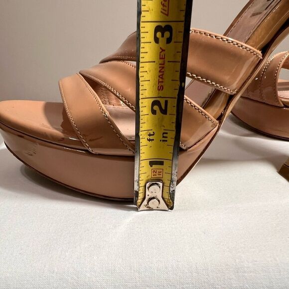 Miu Miu Vernice Block Heel Platform Sandals Size 37 1/2 Tan Nude - Picture 15 of 15